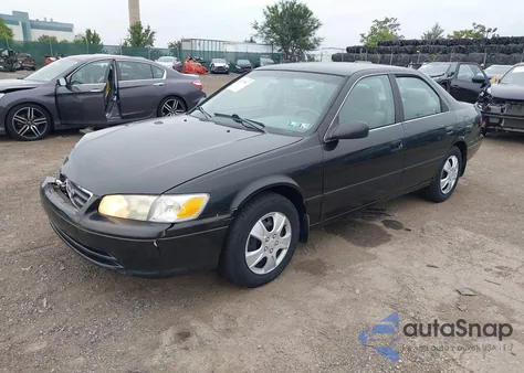 2001 Toyota Camry Ce/Le/Xle from USA, damaged, VIN 4T1BG22K31U066370